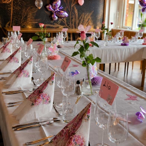 Konfirmation bordopdækning