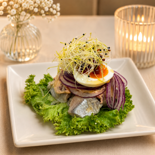 Sildemad - højtbelagt smørrebrød