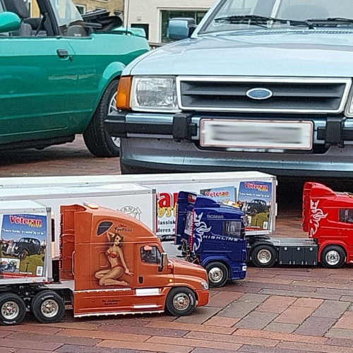 Kom helt tæt på 🚛 Se de flotte fjernstyrede modellastbiler i aktion