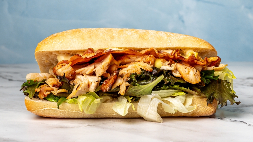 Sandwich med kylling bacon