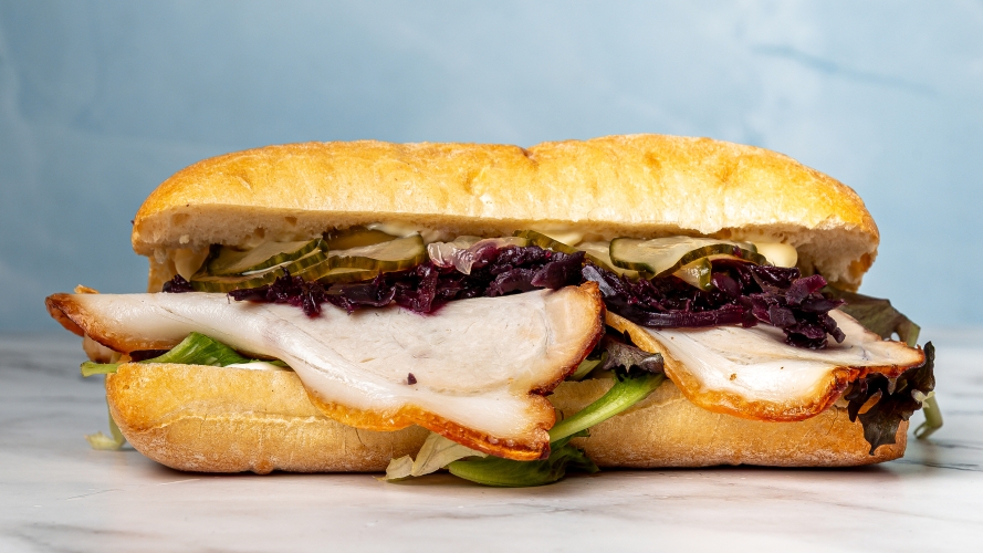 Sandwich med flæskesteg og rødkål