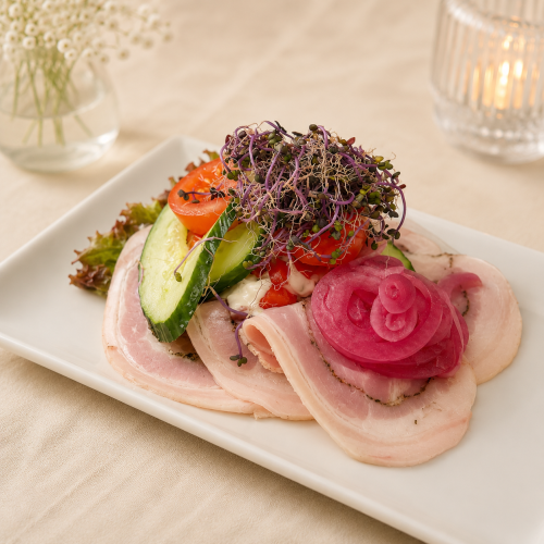 Rullepølse fra slagteren på smørrebrød